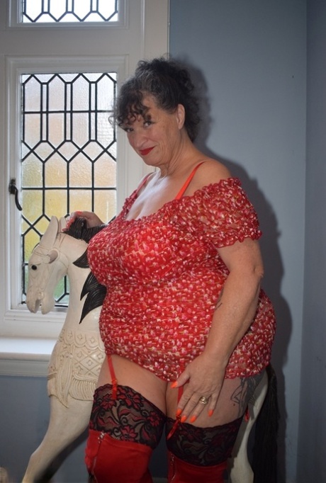 Bbw Granny Fat Ass - BBW Granny Porn Pics & Nude Photos - NastyPornPics.com